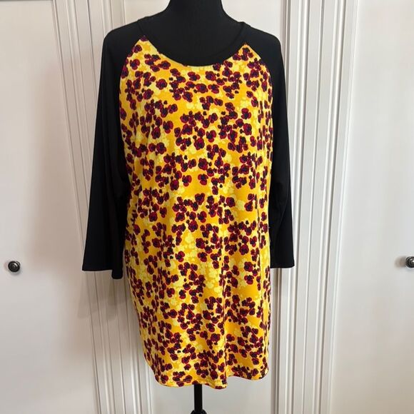 LuLaRoe Yellow Floral Top‎ with Black Raglan Sleeves Plus Size 3X - Picture 1 of 5